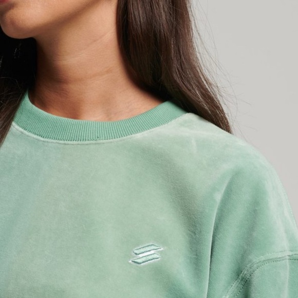 SUPERDRY Code S Logo Velour Oversized Crew in Mint Green Size XS/S - Picture 3 of 13